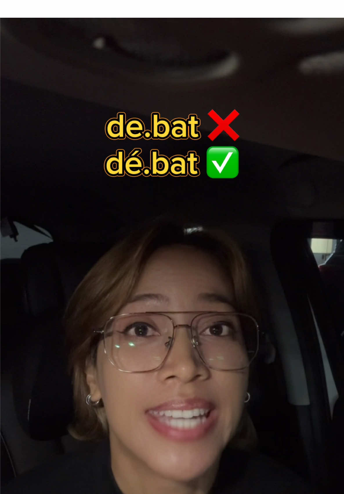 Kawan-kawan sebut macam mana selama ni? de.bat atau dé.bat?? #fyp #foryoupage #bahasamelayu #educationmustwin #cikguzackkirana #zackkirana #dewanbahasadanpustaka #debat 