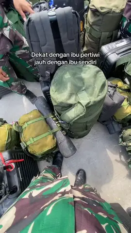 #tniad #tnial #tniau #tni #tentara #nkri #merahputih #tniindonesia🇮🇩 #tniindonesia #merahputihhargamati #tentaranasionalindonesia #nkrihargamati #tniprima #tnibersamarakyat #calontni #calontentara #tamtama #bintara #perwira 