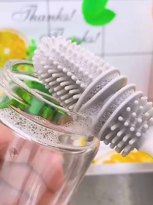 Silicone cup brush