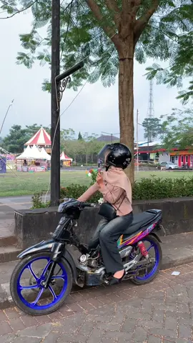kmu@R +poswanku 🖤🫶🏻 #fypage #fyp #moost? #twostroke #4u #poswanmenolakpunah #salatiga24jam 