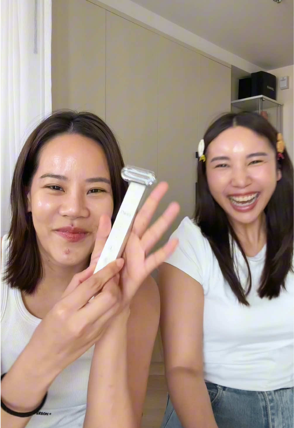 ถ้าเธอเป๊ะ ชั้นก็เป๊ะ ขอมารีวิวเครื่องยกกระชับที่ชอบในปีนี้ #รีวิว #ริ้วรอย #ยกกระชับ ⁠#Tiktokป้ายยา #parin 