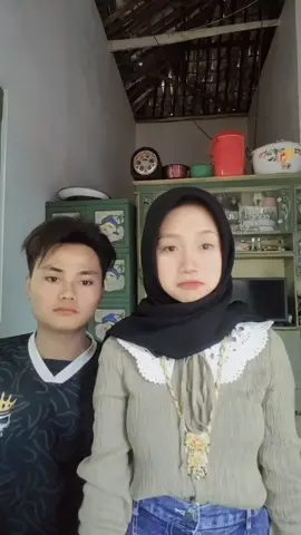 e ajari a tiktok 😔