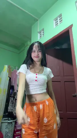 မနည်းကလိုက်ရတယ်ဟေ🥲#fypツ #trending 