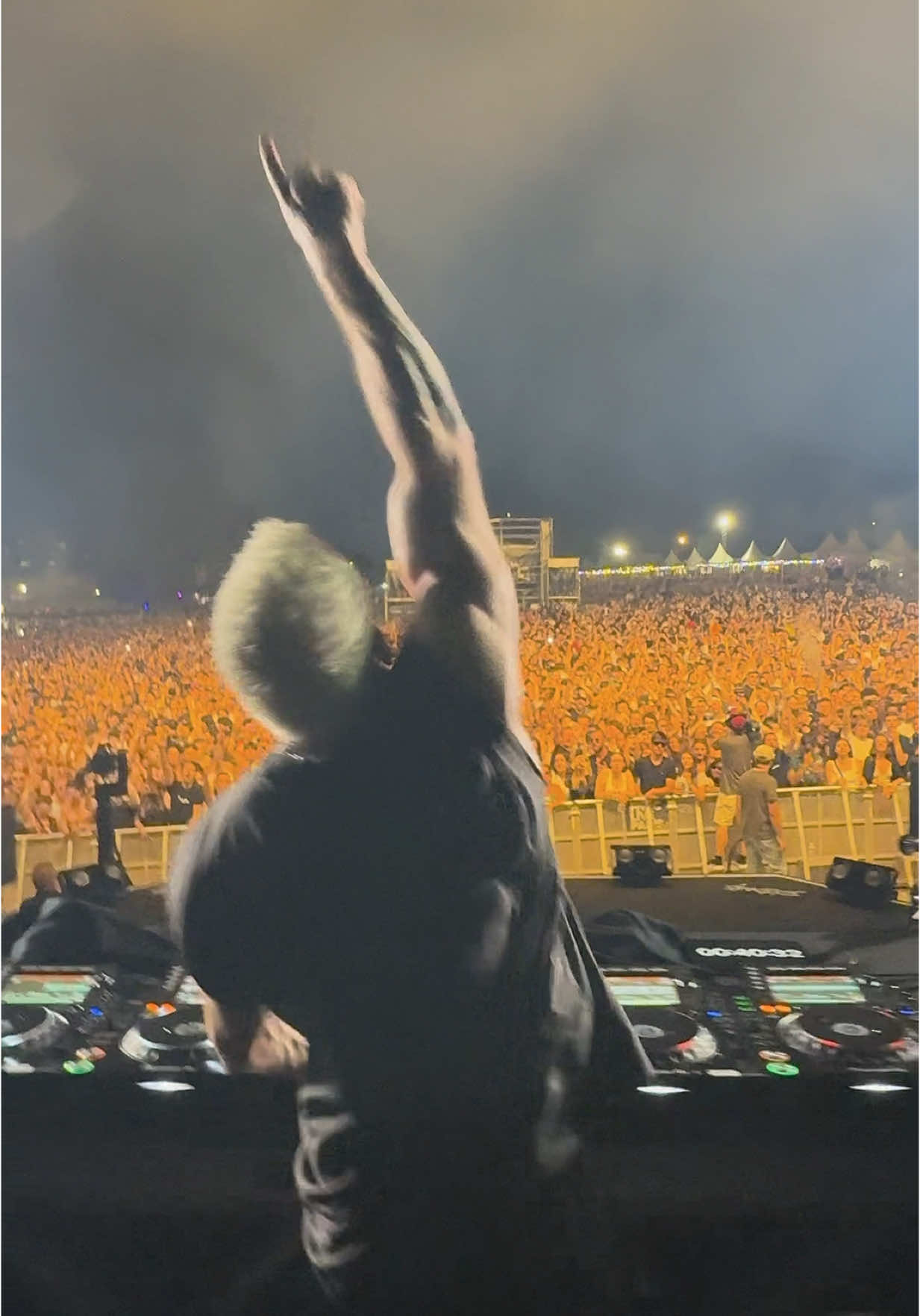 Work ⚡️ #dj #producer #housemusic #pioneerdj #solidays 