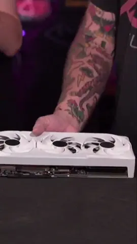 CLX Foundry LIVE Clips: NVIDIA GeForce RTX 5070 Ti #CLXGaming #CLXFoundryLIVE #GraphicsCard #PCBuild #Unboxing #GamingPC #PCGaming #GPU #5070Ti
