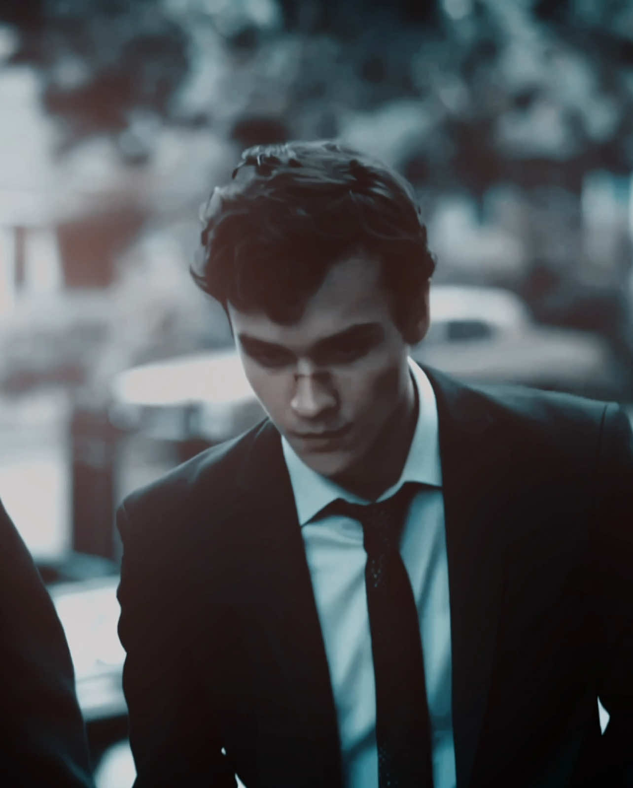 I don’t why this looks so simple #mattheoriddle #marcuslopez #deadlyclass #benjaminwadsworth #videostar #foryou #foryou #fypシ 