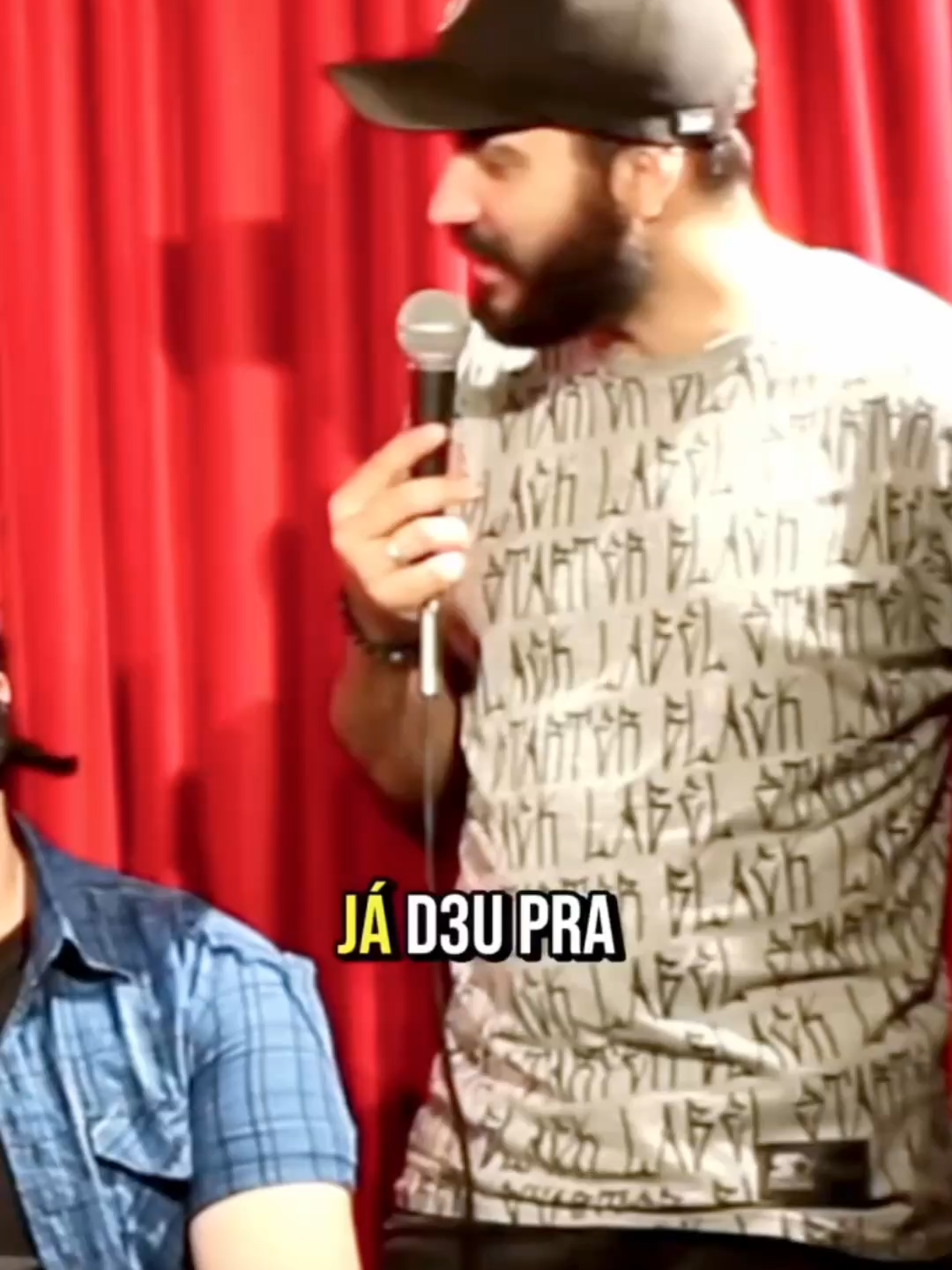 As vezes né... quem nunca que atire a primeira pedra... AHAHAHAHAHA la eleeeeeee #foryoupage #humortiktok #explore #palco #encontroascegas