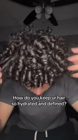Simple #fyp #curlyhair #basedbodyworks #curlyhairproducts #dannyvergara 