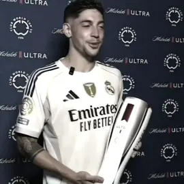 وجانن يرجعع الابداعع 😆🔥 #فالفيردي  #ريال_مدريد  #رجل_المباراة  #كاس_العالم_للأندية  #تيم_مصممين_كريت  #كوســتا_يابه🔥 
