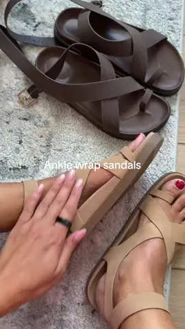 Replying to @BELA B 🤌🏼they are the cutest, comfiest sandals that’s for sure!  @Cushionaire #sandlas #anklewrapsandals #flats #summershoes #SummerFashion #tan #cushionaire 