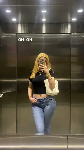 😽