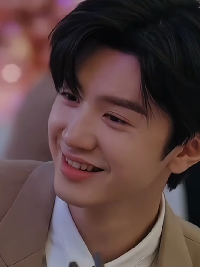 duan jiaxu😩 #hiddenlove #zhaolusi #chenzheyuan #duanjiaxu #sangzhi #cdrama #fyp 