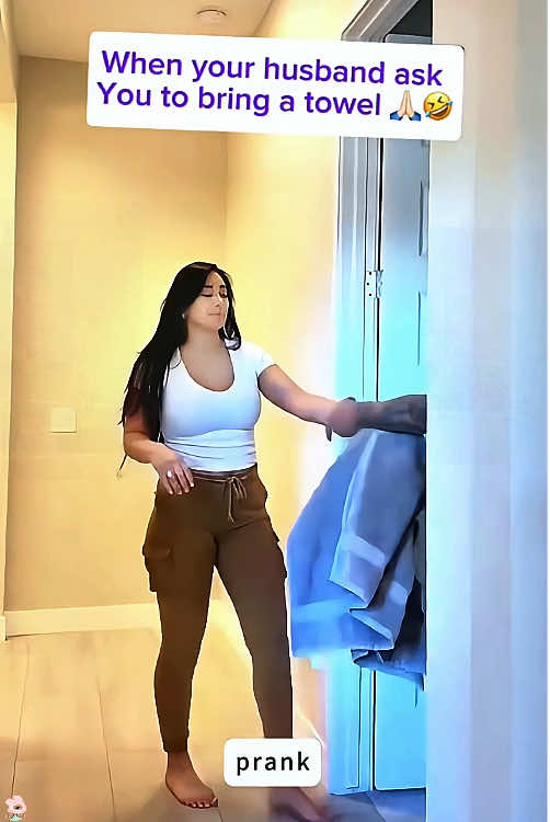 When your husband ask you to bring a towel 😂#funny #usa🇺🇸 #happyathome #usa_tiktok #prank #cute #teddybear #funnyvideos 