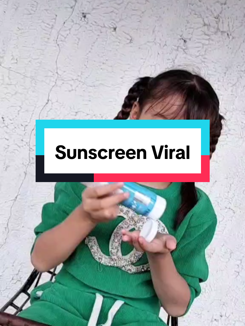 Glowkids Lotion Serum Sunscreen andalan si kecil! yuk buruan di order bun #glowkids #krimviral #krim #glowkidsreview #lotion #glowkidsclub #lotionviral  #glowkidsskincare #sunscreenviral #sunscreen 