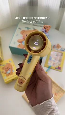 finally eto na talaga — jisulife x butterbear will be released this coming 7.7!! Limited stocks lang daw ang ilalabas ni @Jisulife-PH kaya ngayon pa lang abangan at pag-ipunan na 😍💛🐻 #jisulifepro1 #jisulifebutterbear #jisulifeph #turbofan #minifan #handheldfan #portablefan 