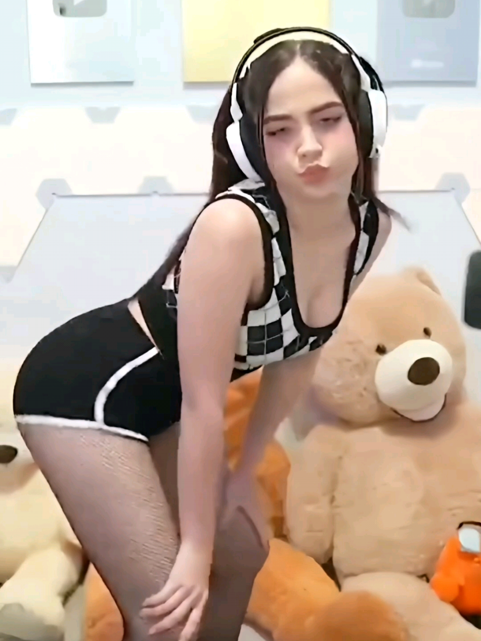 #staryuuki #staryuukiii #staryuuki_edits #bunnyarmy #twitch #JustDance #paratii #fyp #fypシ゚ 