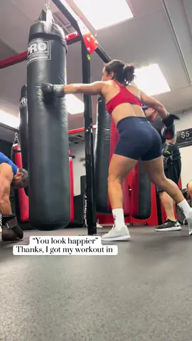Gym therapy is real 🩷 #fypage #gymtherapy #trend #relatable #iykyk #taylorswift 
