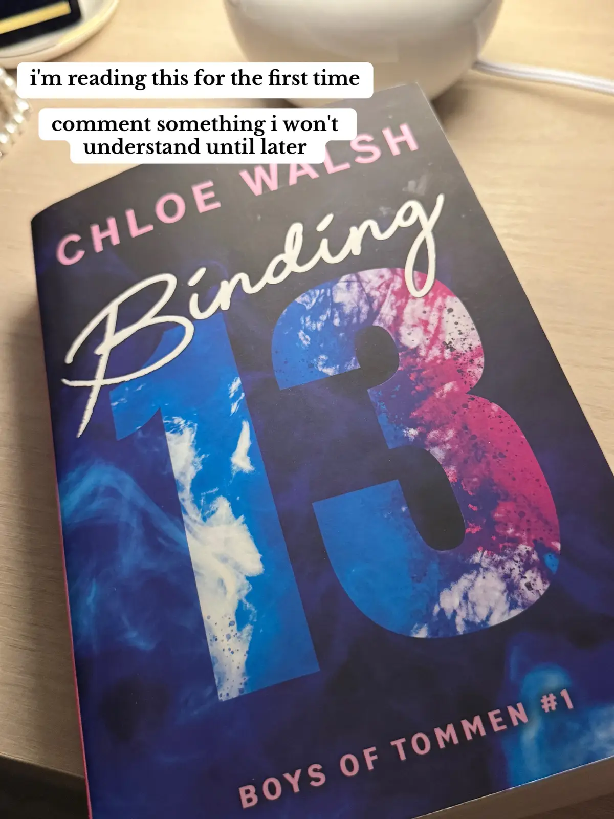 full intend on finishing this book by tomorrow! do your worst til then!  #boysoftommen #binding13 #shannonlynch #johnnykavanagh #BookTok 