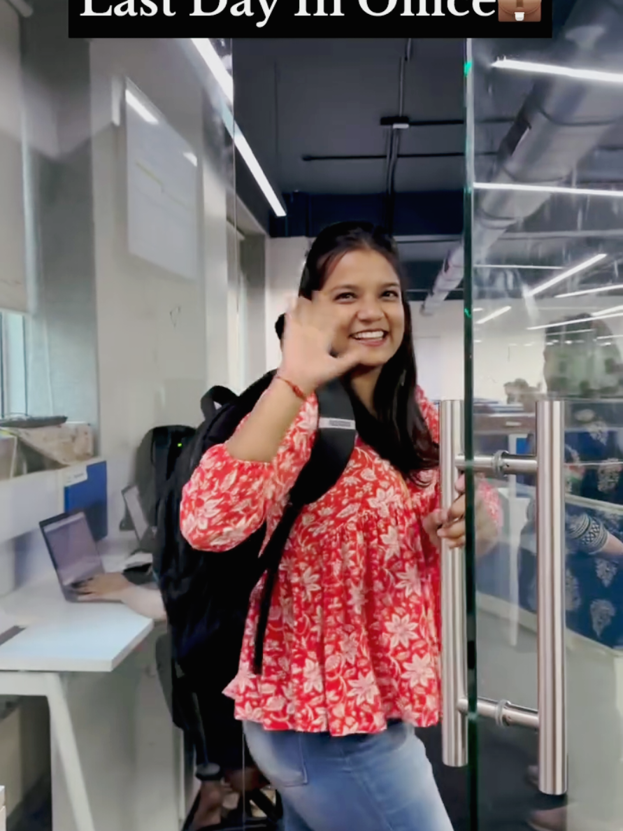 𝓛𝓪𝓼𝓽 𝓓𝓪𝔂 𝓲𝓷 𝓞𝓯𝓯𝓲𝓬𝓮... #foryou #foryoupage #fypシ #fyp #Lastday #newbeggingings #valueyourself #courageous  #corporatelife #tiktok #viral  #newfollowers #viralvideo  #viewsproblem #moreviews 