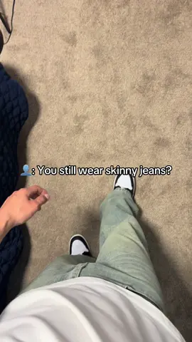 These are a must have 🗣️🙂‍↕️ #fashiontiktok #streetwearstyle #baggypants 
