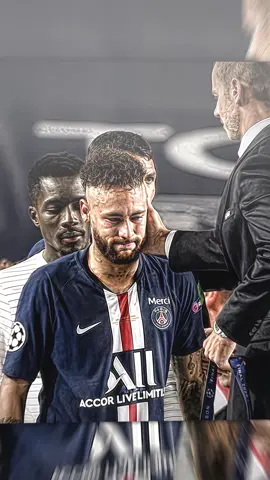 Memang banyak orang yang mengidolakan messi dan c.ronaldo,tapi saya yakin semua orang ingin bermain seperti neymar ~Luis suarez~  #footballtiktok #footballedit #neymar #fypage 