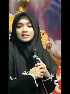 ketika ada masalah istighfar lah biar masalah itu selesai🥰@Umilaila #umilaila #umilailalovers #ceramahpendek #ceramahsingkat #istighfar #ningumilaila #xybcaa #forupage #4u #fypシ゚ 