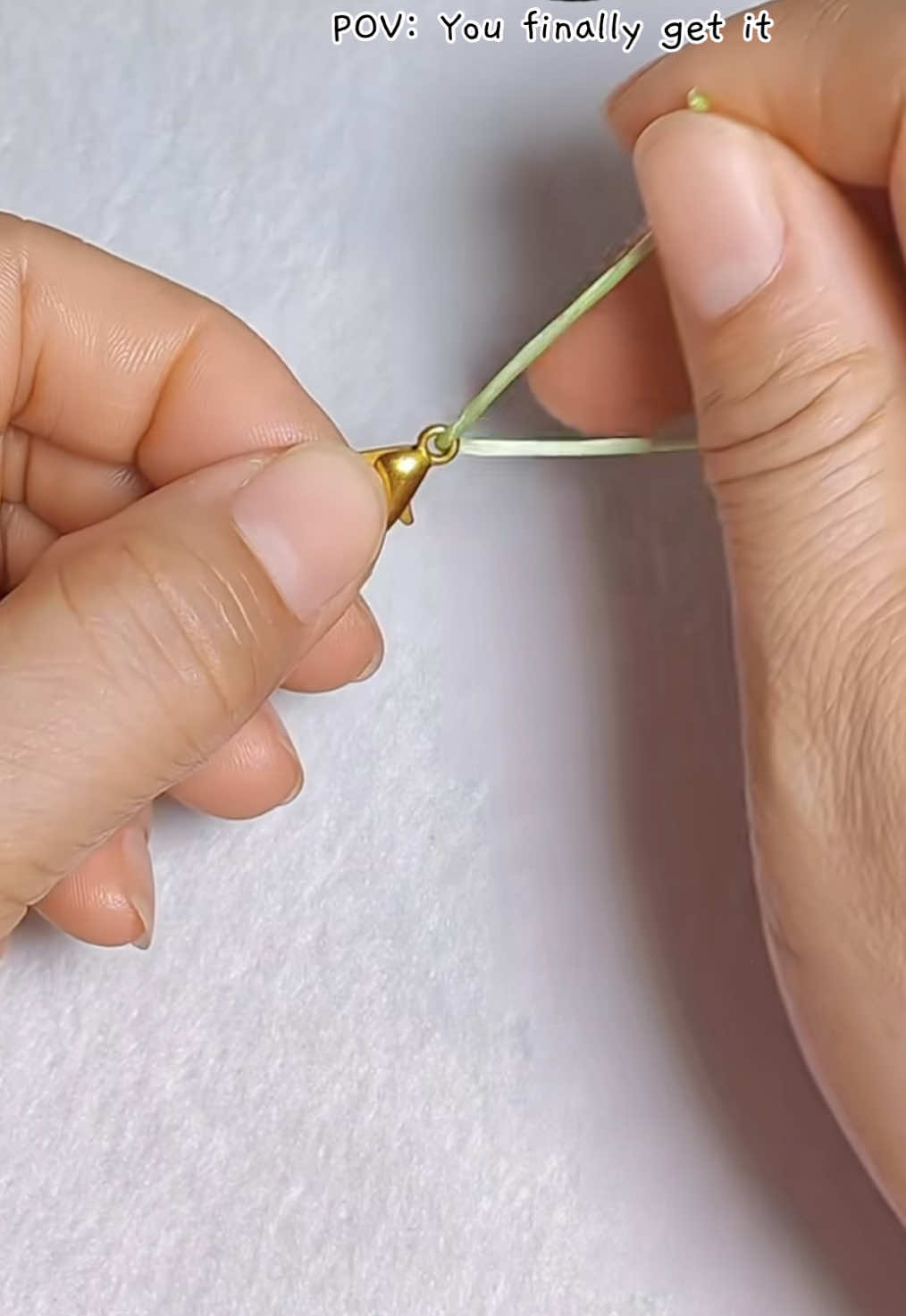 Let’s learn this quick knot again~one more time! 🎯 You can finish it in just a few seconds! Perfect for attaching lobster clasps to any DIY jewelry. 🔥 Don’t forget to use a lighter to gently secure the end! #QuickKnotTutorial #DIYJewelryTips #MacrameKnot #JewelryMaking #HandmadeAccessories #LobsterClaspHack #CraftWithMe #EasyCrafts #KnotsAndCords #BraceletDIY #CordTutorial #TikTokCrafts #JewelryDIY #CraftingForBeginners #KnotsThatLast