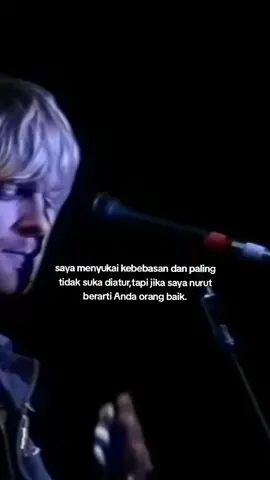 #nirvana #grunge #kurtcobain #90s #classicrock #90smusic #storywa #fypage 