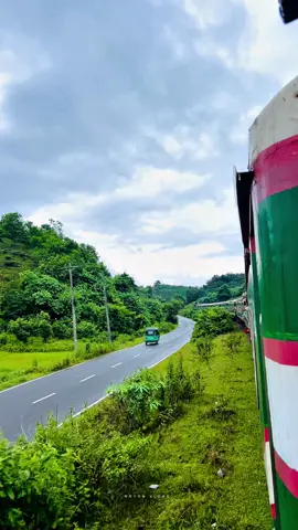 ট্রেন থেকে দেখা সবচেয়ে সুন্দর রাস্তা💖🖤 #sylhet #sylheti_fua 