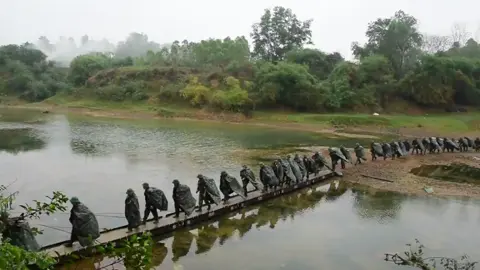 Bác đang cùng chúng cháu hành quân.#chubodoi 