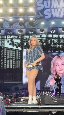 She's the B-E-S-T😍 #foryoupage #kpopsongs #chaelincl #CL #2ne1 #tiktok #viral #gzb #new #kpop #viralvideo #chelincl #blackjacks 