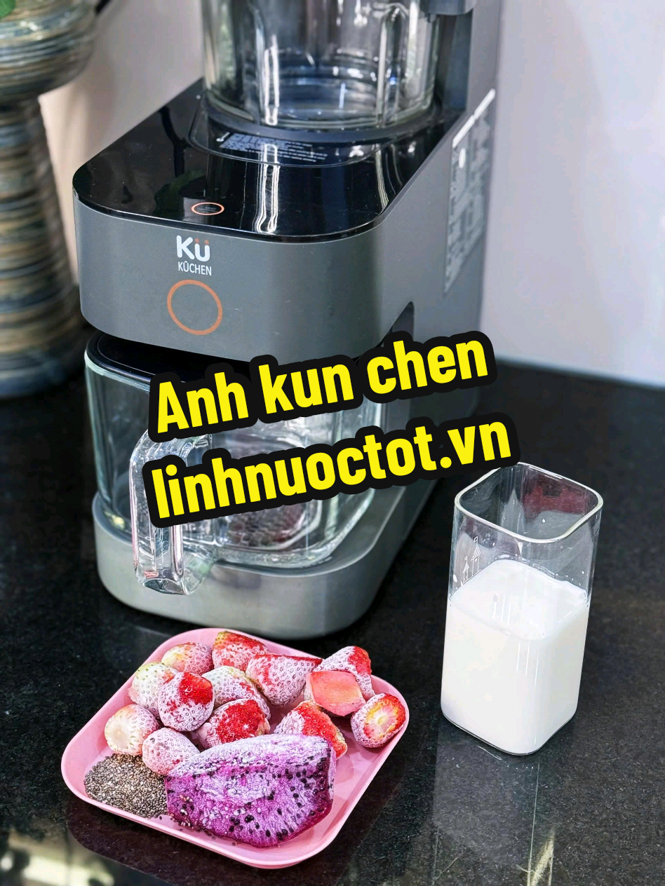 Mê máy sữa hạt đa năng Kuchen không lối thoát là có thật~ 🏆 Mê chất lượng sữa , bởi: 💦 Sử dụng công nghệ NutriSteam: nấu bằng sức mạnh hơi nước (duy trì nhiệt độ tối đa 100°C, không lo bị cháy khét như nấu bằng mâm nhiệt) 💦 Tốc độ xay 43000 vòng/phút: xay nhuyễn tối đa, sữa sánh mịn tối ưu! 🏆 Mê chế độ an toàn, bởi: Trang bị nhiều cảm biến an toàn 🔹 Nhận diện và chỉ hoạt động khi các bộ phận được đặt lắp đúng cách, đo lường, bảo đảm an toàn trong quá trình nấu. 🔹 Chóng quá nhiệt quá áp, phát hiện nguồn điện bất thường,... đảm bảo an toàn sử dụng 🏆 & Mê sự nhàn tênh này: 💯  TỰ ĐỘNG BƠM NƯỚC ĐONG SỮA 💯  TỰ ĐỘNG RỬA SẠCH - SẤY KHÔ - DIỆT KHUẨN CÓ MÁY SỮA HẠT KUCHEN - CÓ SỨC KHỎE TỐT - MỖI NGÀY NHÀN TÊNH #KUDKS1281