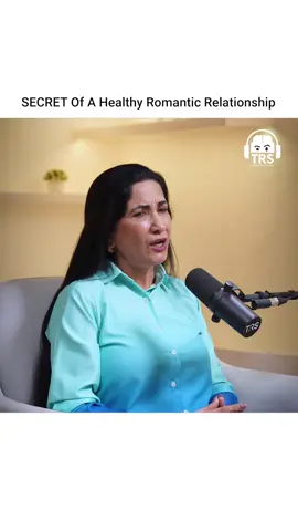 Understand love languages! 💖 Dr. Prerna Kohli says speaking their heart's language transforms everything. Love isn't one-size-fits-all! ✨ #LoveLanguage #TRS #BeerBiceps #RanveerAllahbadia #TheRanveerShow #PodcastClips