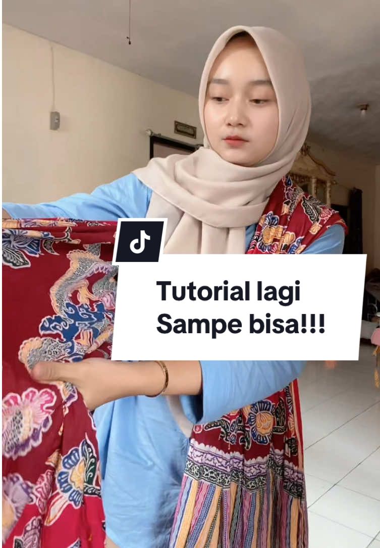 Ayoo bund and Moms yg mau coba gendong jarik simpul jangkar disimak yaa tutorialnya🤗
