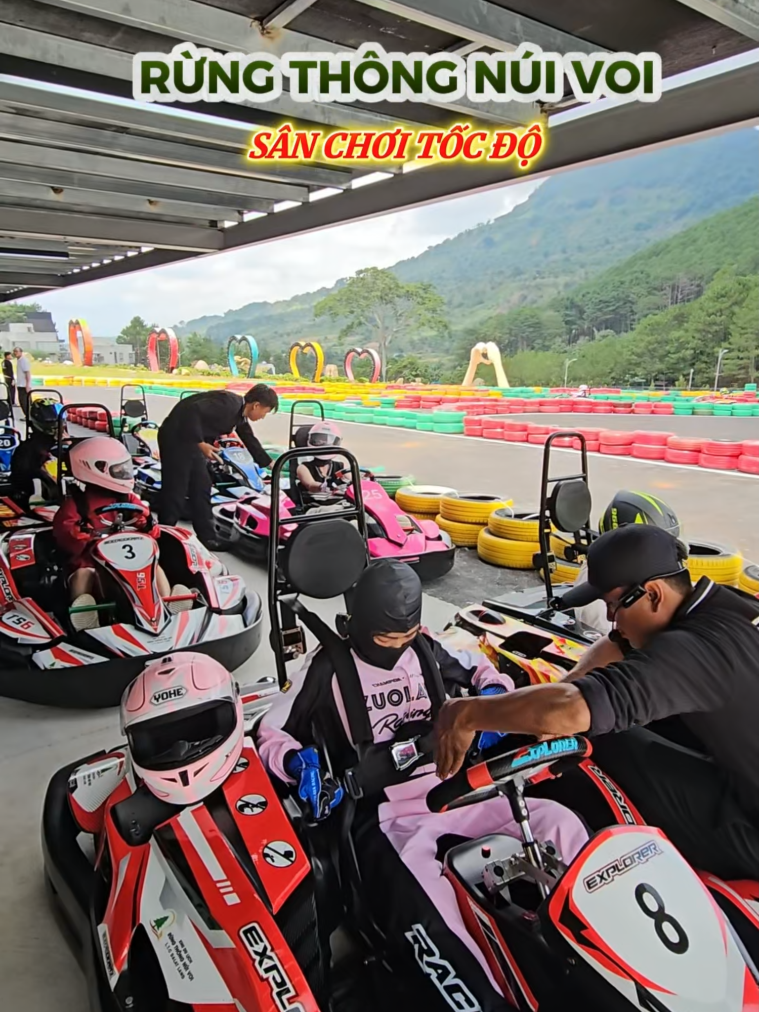 💥 Đua Go Kart.... Team bạn chọn đường đua chill hay đường đua chất? Đi nhóm đông càng vui, đua giữa rừng, gió thổi mát rượi – không chỉ đua mà còn có view sống ảo bao đẹp nhaaaa... Lên kèo, kéo hội tới đường đua Go Kart Rừng Thông Núi Voi lẹ nào #rungthongnui #gokartf1 #trendingviralvideo #rungthongnuivoidalat