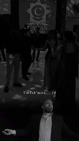 لركد وراهن حافي.... 🖤🍂 #نعيم_الشيخ #طربيات_الزمن_الجميل_🎼🎶🎻♥️🌹 #ستوريات_انستا #اكسبلور #دقة_قديمة🎻 #تصميم_فيديوهات🎶🎤🎬 #مجرد________ذووووووق🎶🎵💞 #نعيم_الشيخ 
