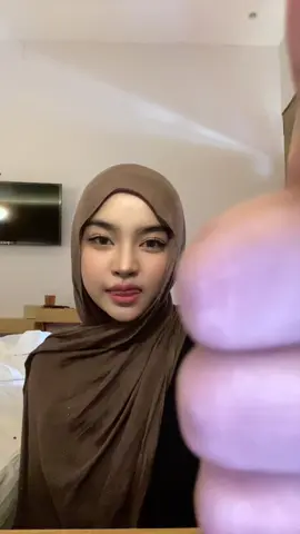 males ngedit