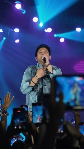 Menjadi separuh dari apa yang pernah terjadi dan menjadi memori. Dan kini terimakasih karena sudah menjadi Separuh Aku ❤️ #SeparuhNOAHItuKamu #MusikDiTikTok #SeparuhAku 