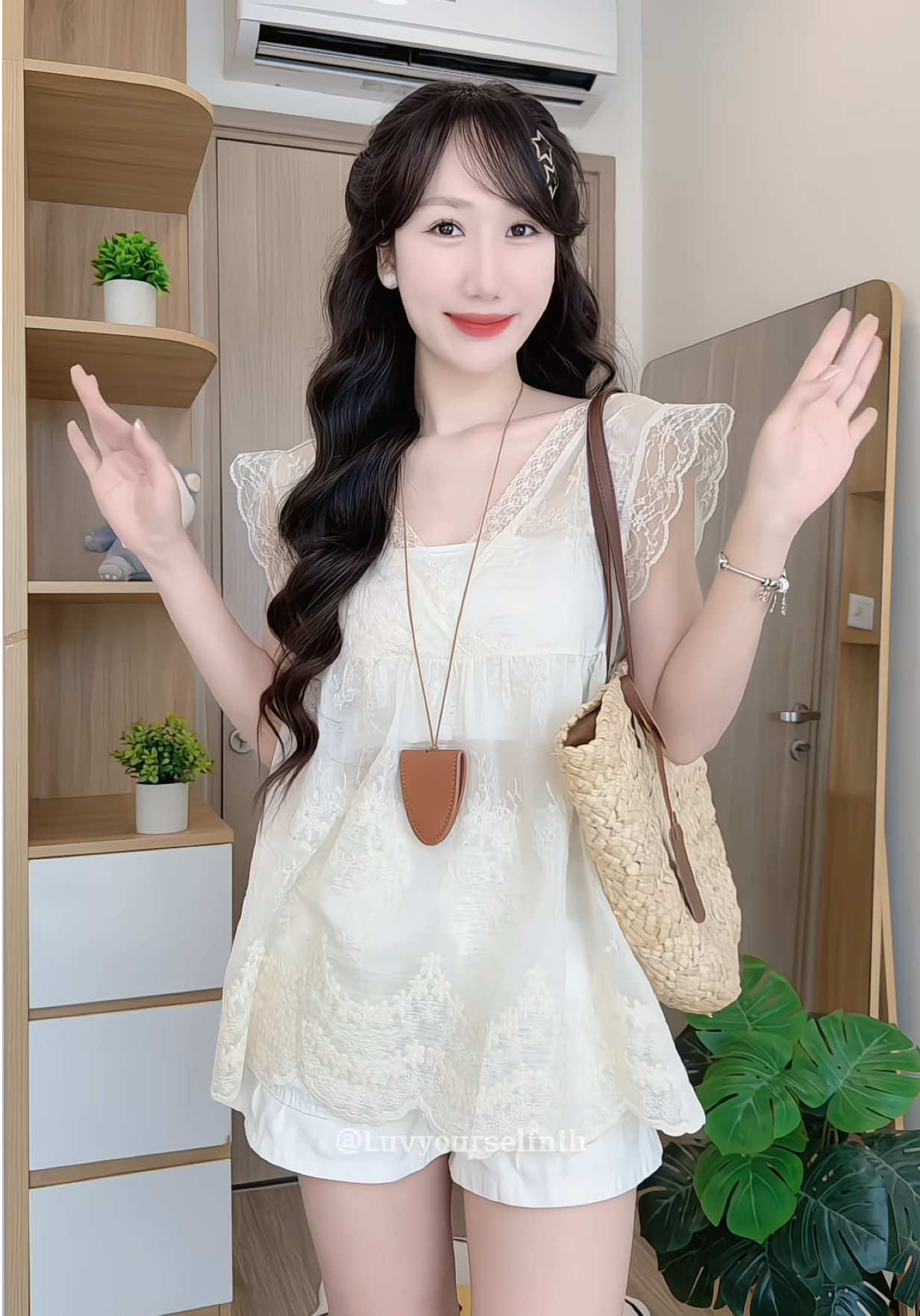 Tưởng khum xinh mà mặc lên trông cũng cũng ha 🤭🫧✨ #luvyourselfnth 