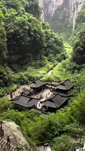 Chongqing together ? #fyp #china #chongqing #travel 