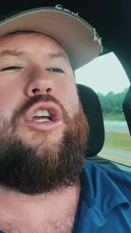 #eyes #look #lukecombs #canelo 