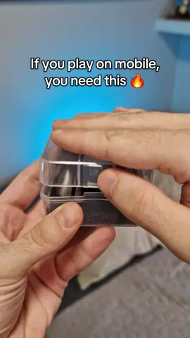 Don't let your friend see this, or you'll be at a disavantage 🤫 #trigger #gamepad #controller #codm #pubgmobile #pubgm 