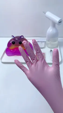 FUFUSQUISHY ASMR Rainbow