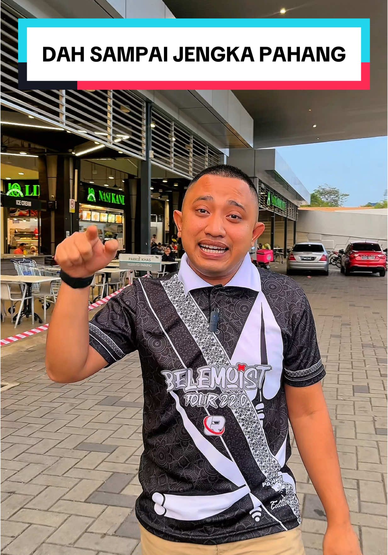 Replying to @ekinfaiz93 alaa temerloh jengka tak sampai sejam pun hehe jemput mai #foryou #fyp #belemoist #kekcoklatmoist #pahang #jengka #tiktokmakanan 