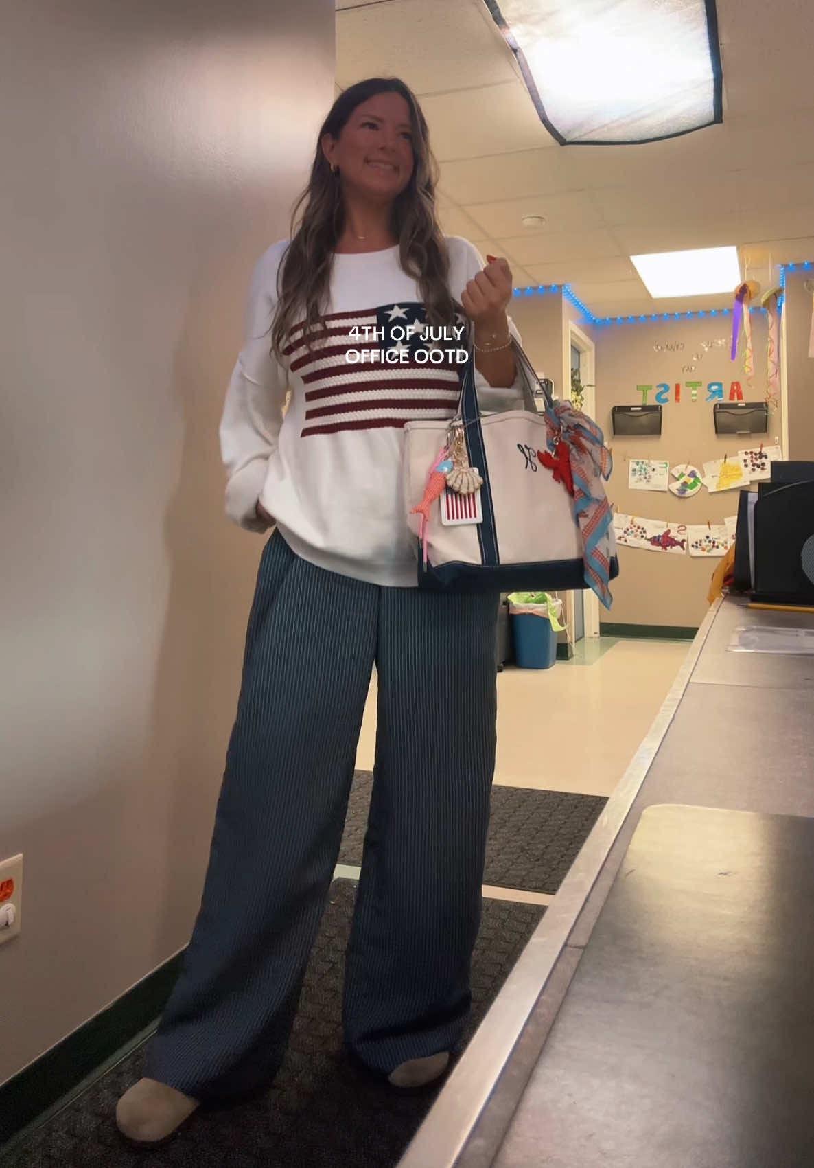 Today is my Friday, so a casual & comfy fit was on the agenda 🤍  #OOTD #ootdinspo #ootdfashion #onthisday #outfitinspo #outfitideas #outfitoftheday #outfitinspiration #stylesnap #styleinspo #styletips #office #officelife 
