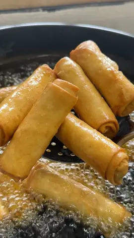 #springrolls #frozenfood #frozensamosa #frozenspringrolls #fyp #trending #smallchops #smallchopsvendors #fingerfood #ghanatiktokers🇬🇭🇬🇭🇬🇭 #ghanatiktok🇬🇭 #ghanapastries🇬🇭 #pastrypacks #accraghana🇬🇭 #ghanafood #ghanaweddings 