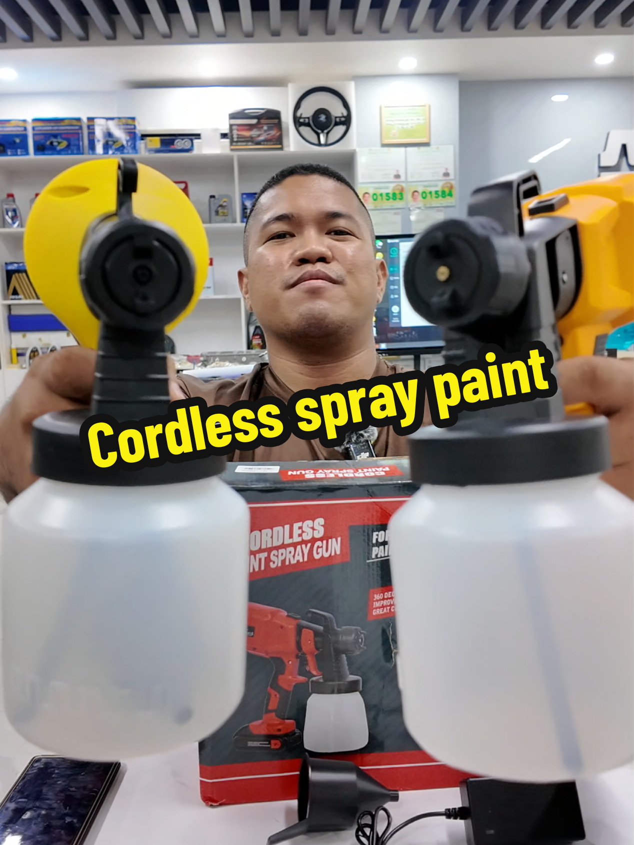 Cordless portable spray gun for paint spray paint #bosstante #spraypaint #cordlessspraypaint #portablespraypaint 