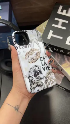 Just enough edge to stand out - all thanks to this phone case! Don’t miss ❤️‍🔥🫶🏻 #phonecase #phonecasebusiness #case #phonecasediy #cutephonecases #leopard #leopardskin #leopardphonecase #coquette #trending #viral #fyp  