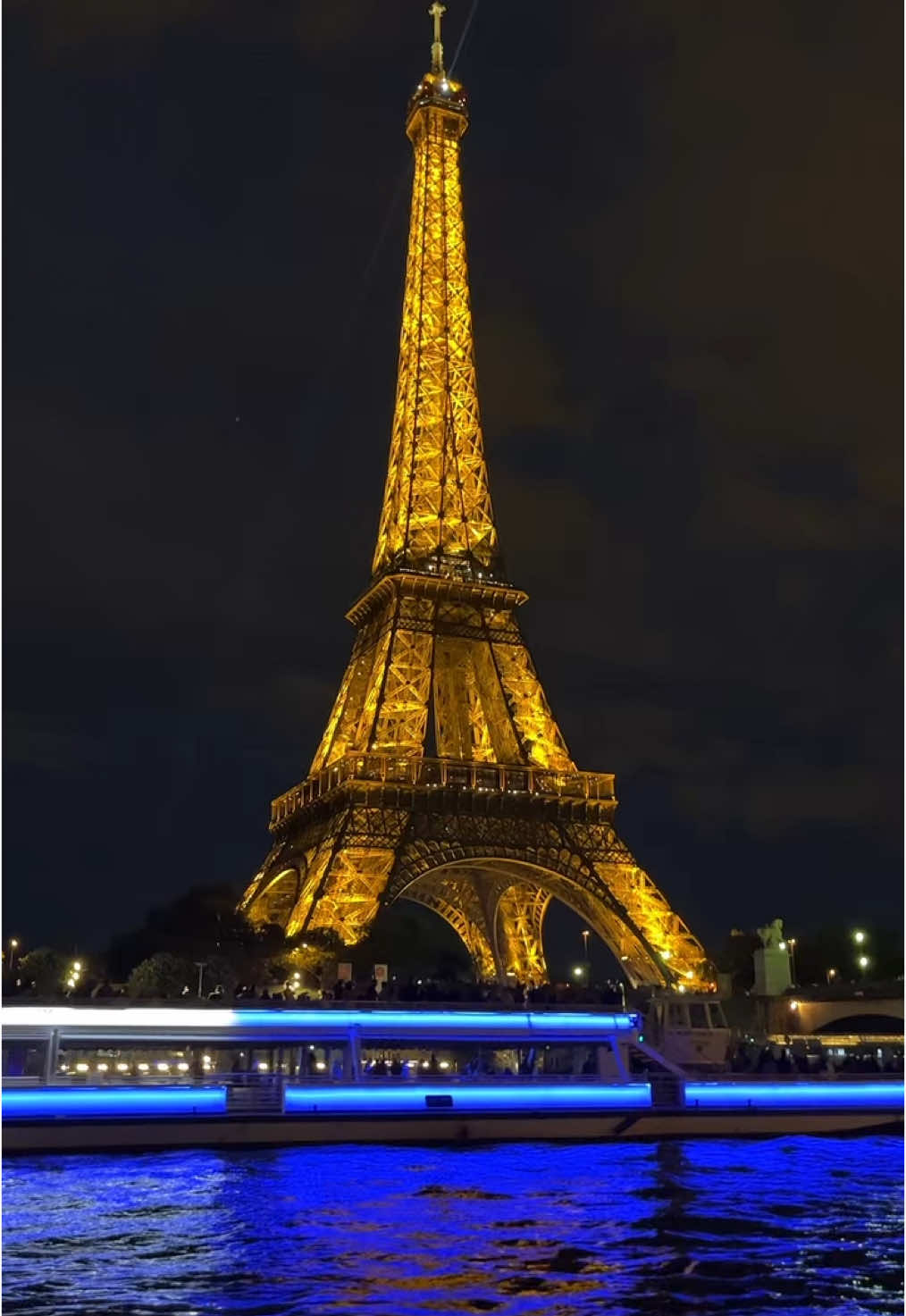 Tour Eiffel ❤️ #paris #parisien #parisienne #toureiffel #eiffeltower #towereiffel #photography #france #france🇫🇷 #seine 