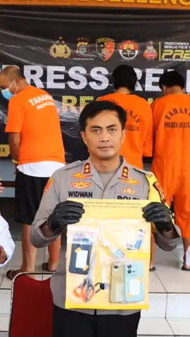Putra Buleleng nih semeton 🔥🙏🫡 Bapak Kapolres Buleleng AKBP Ida Bagus Widwan Sutadi, S.I.K., M.H. #menyalawi🔥  #fyp #goakpoleng #kapolresbuleleng 